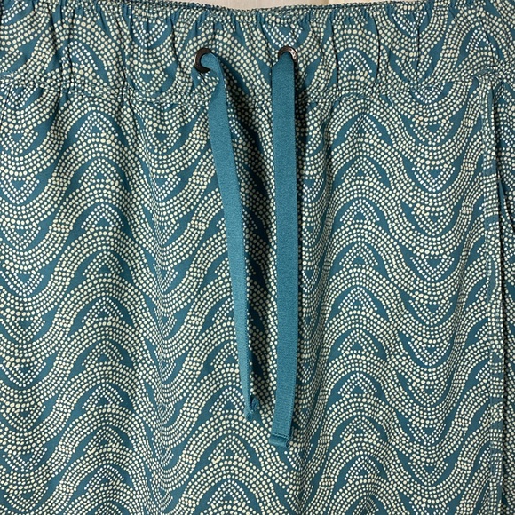 Patagonia XS Fleetwith Skort Skirt Green Print Pockets Drawstring - Picture 3 of 8